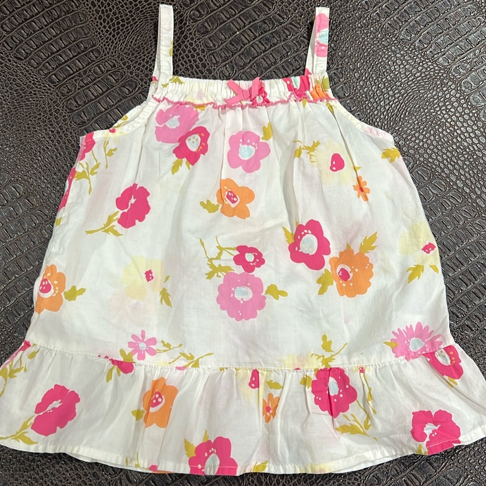 4/$20 - Girls Oshkosh floral blouse.